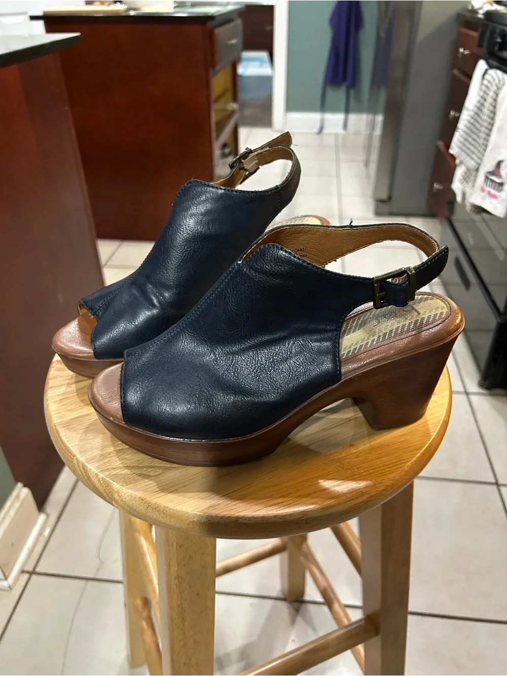 Women’s Open-Toe Slingback Platform Heels in Navy and Brown